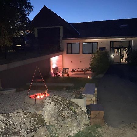 ラショー・ド・フォン La Ferme Des Aretes Bed & Breakfast エクステリア 写真