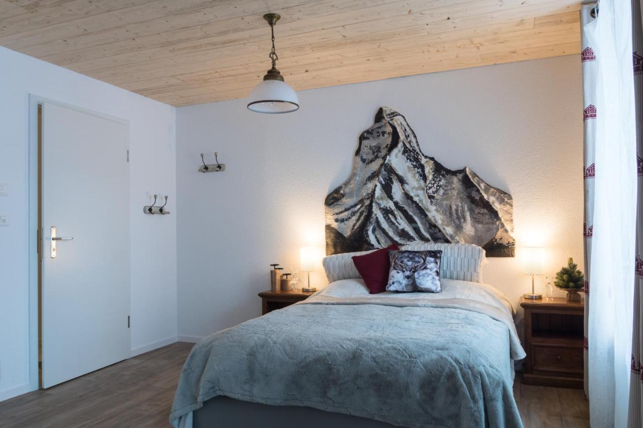 ラショー・ド・フォン La Ferme Des Aretes Bed & Breakfast エクステリア 写真